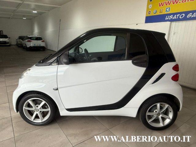 SMART ForTwo 1000 52 kW MHD coupé passion