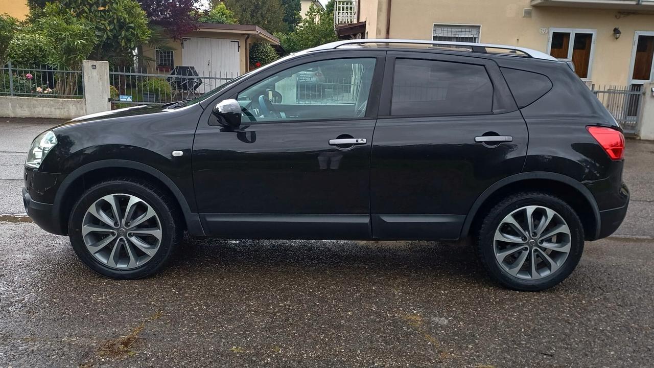 Nissan Qashqai 2.0 dCi DPF 4WD Acenta