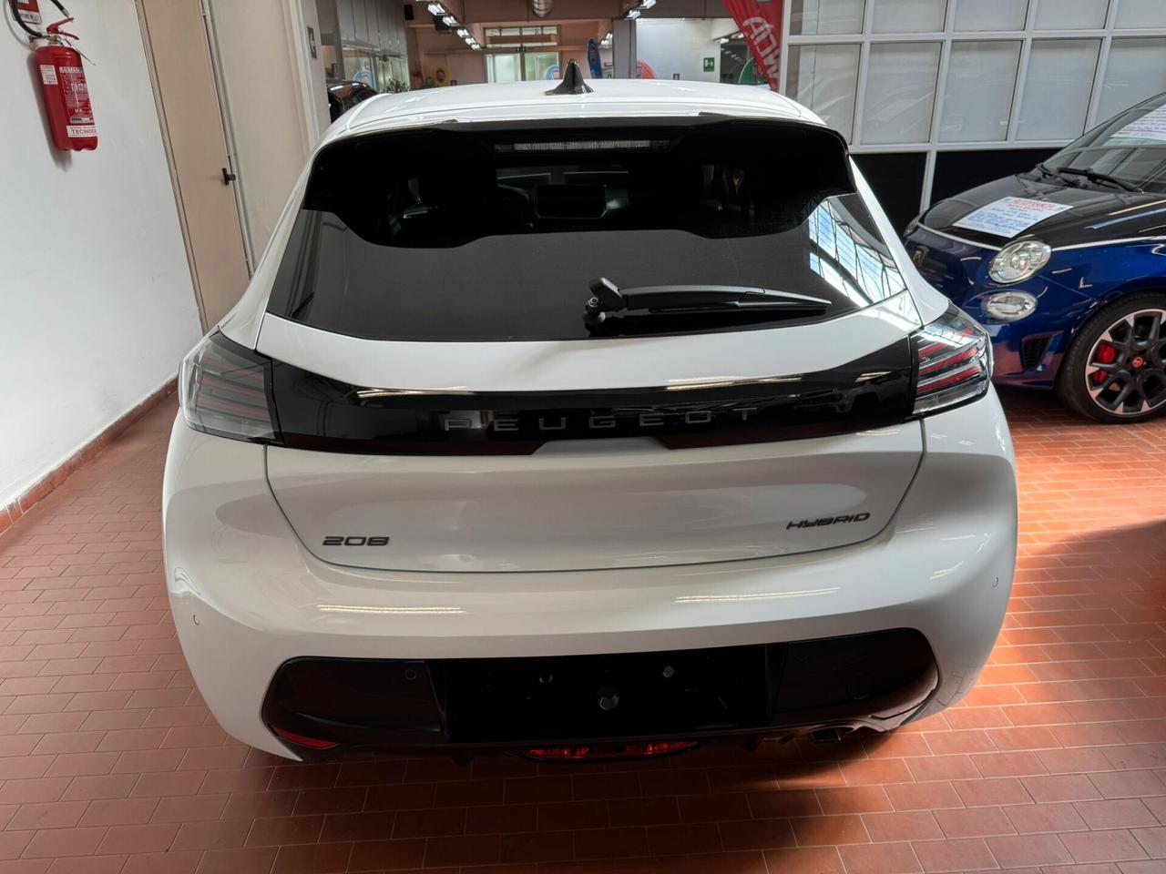 Peugeot 208 Hybrid 110 e-DCS6 Business