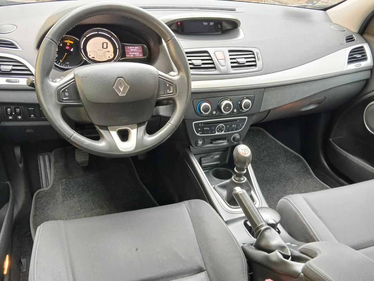 Mégane Dynamique berlina perfetta in tutto