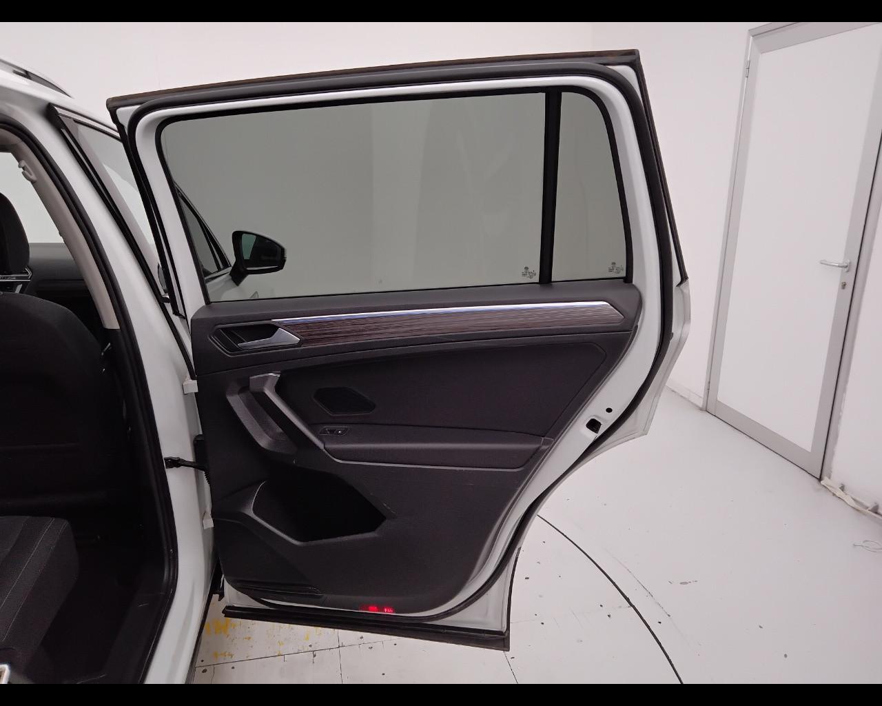 VOLKSWAGEN Tiguan II 2021 Allspace - Tiguan Allspace 2.0 tdi Elegance 150cv 7p.ti dsg