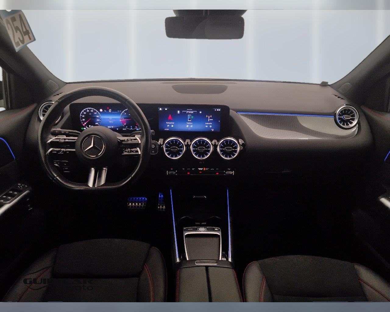 Mercedes-Benz GLA-H247 2023 - GLA 180 d AMG Line Advanced Plus auto