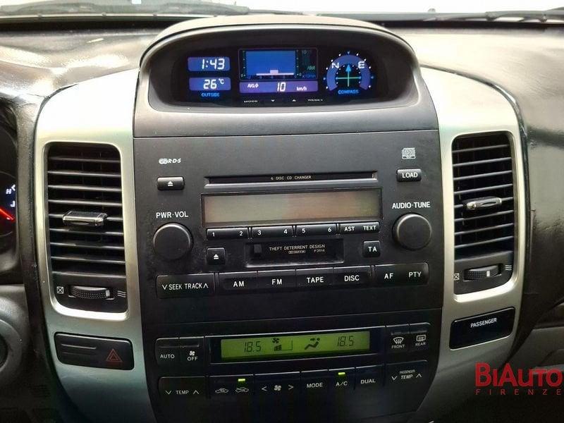 Toyota Land Cruiser Land Cruiser kdj125 3p 3.0 d-4d Executive auto my05