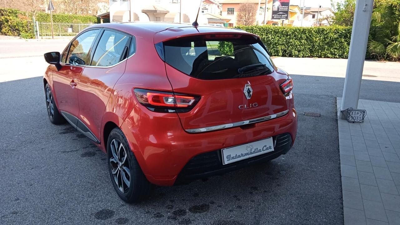Renault Clio TCe 12V 90CV Start&Stop 5 porte Energy Intens