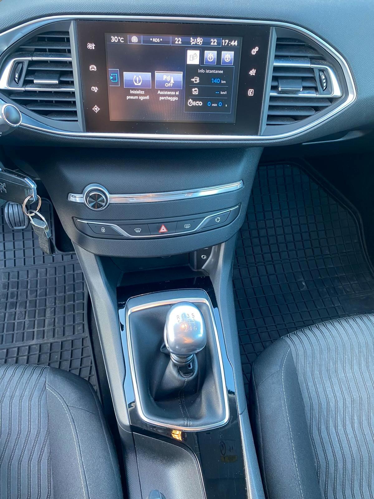 Peugeot 308 BlueHDi 116cv Active 55.000 KM