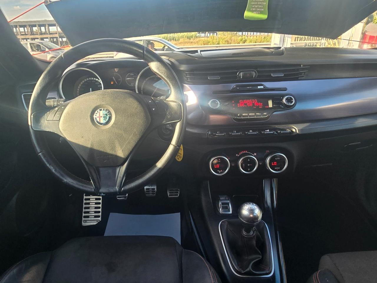 Alfa Romeo Giulietta 2.0 JTDm-2 140CV Distinctive