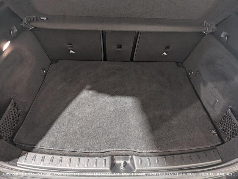 Mercedes-Benz EQA 250 + PREMIUM AUTOMATIC