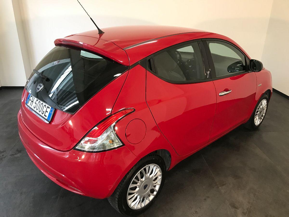 LANCIA Ypsilon 1.2 69 CV 5p. GPL Ecochic Gold