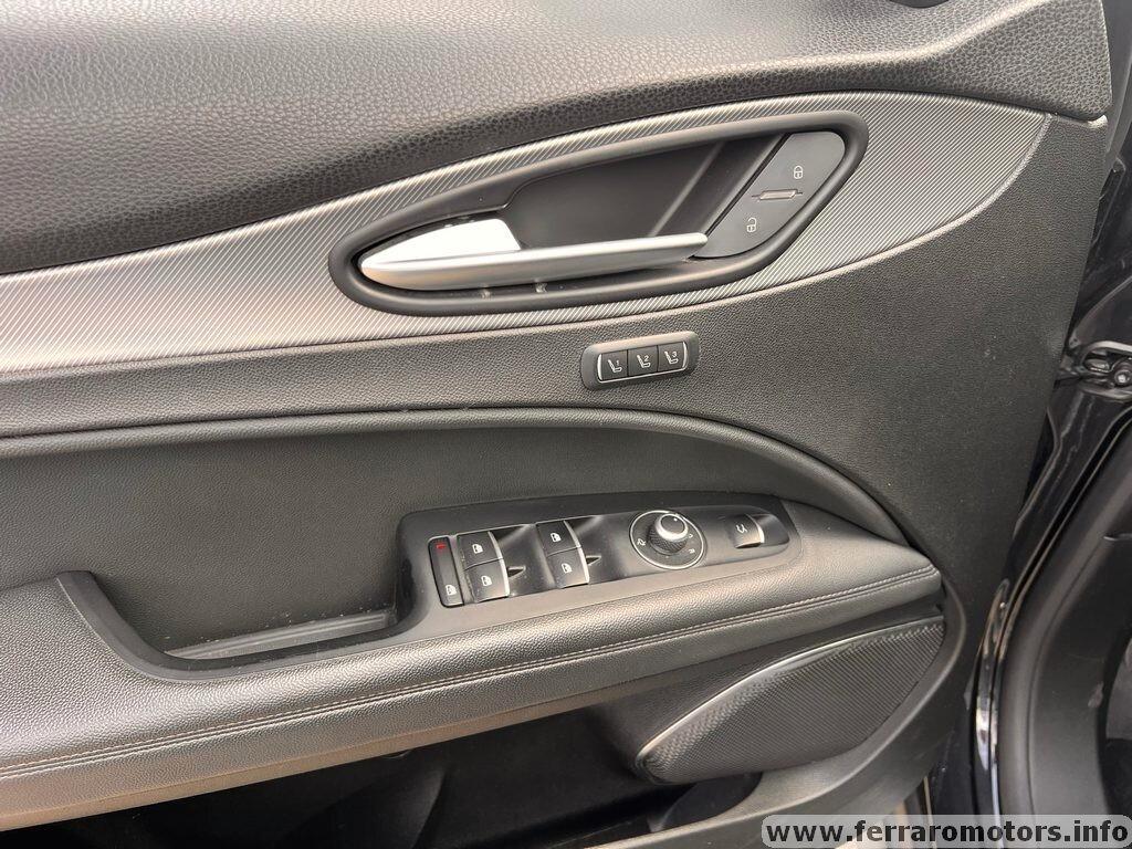 Alfa Romeo Stelvio 2.2 Turbodiesel 210 CV AT8 Q4 Super