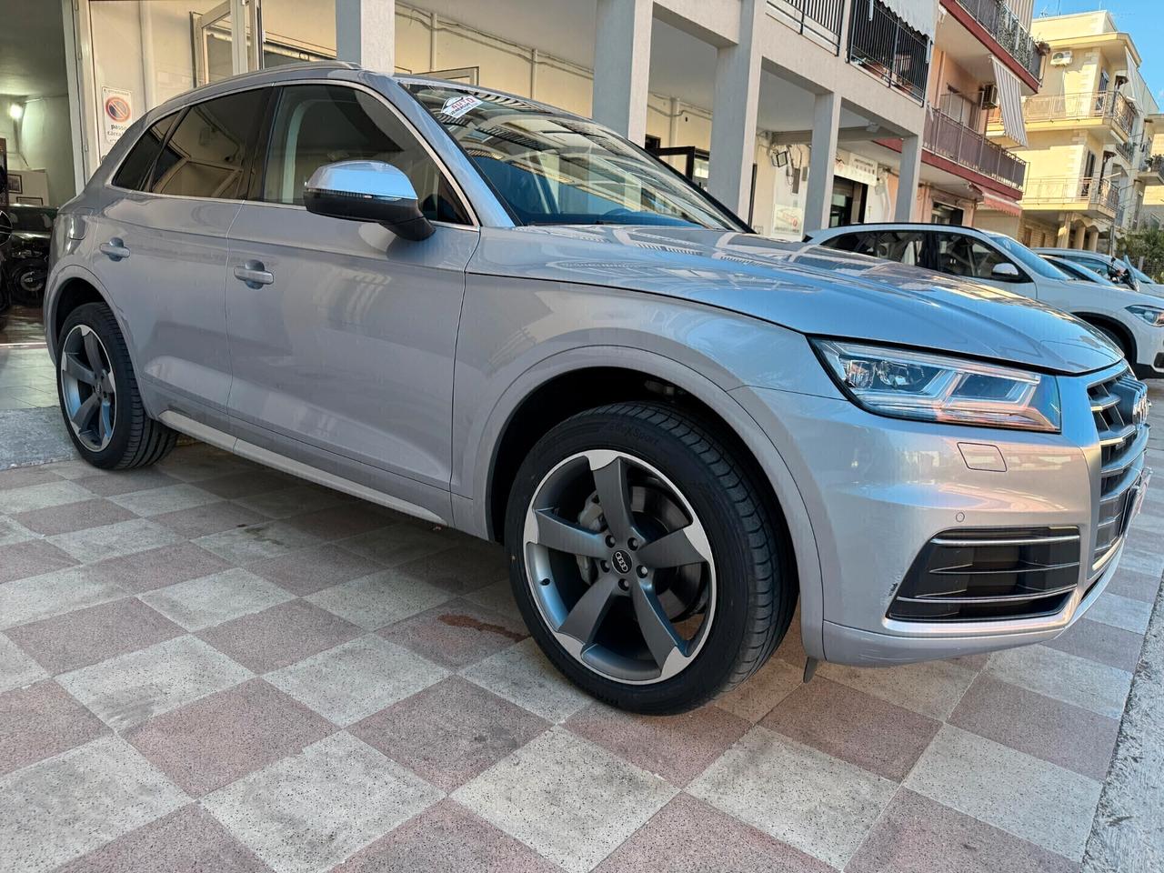 Audi Q5 2.0 TDI 190 CV quattro S tronic Sport