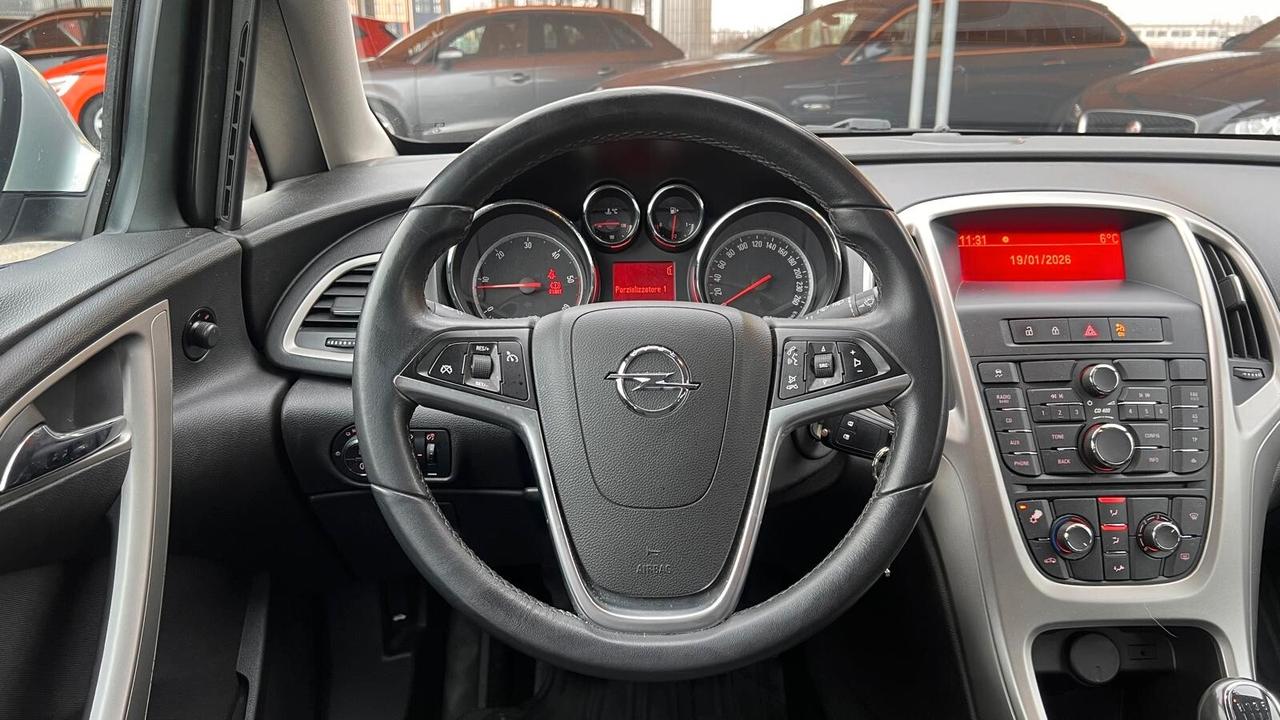 Opel Astra 1.7 CDTI 110CV 5 porte Cosmo