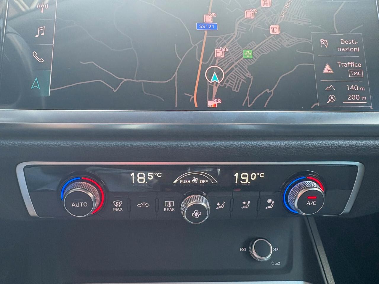 Audi Q3 35 TDI quattro Business