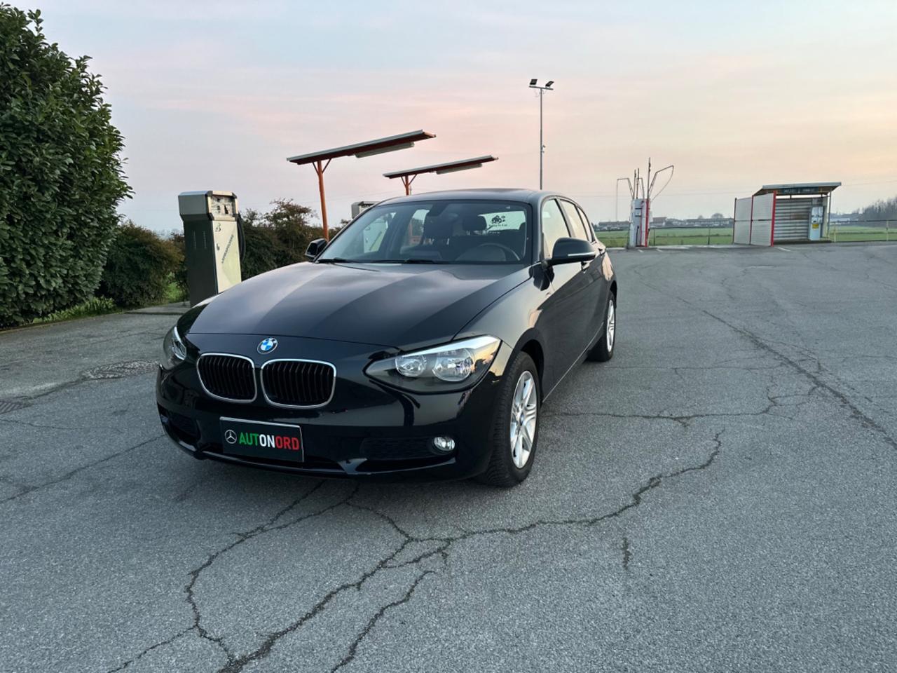 Bmw 114 114d 5p. Urban Ok neopatentati