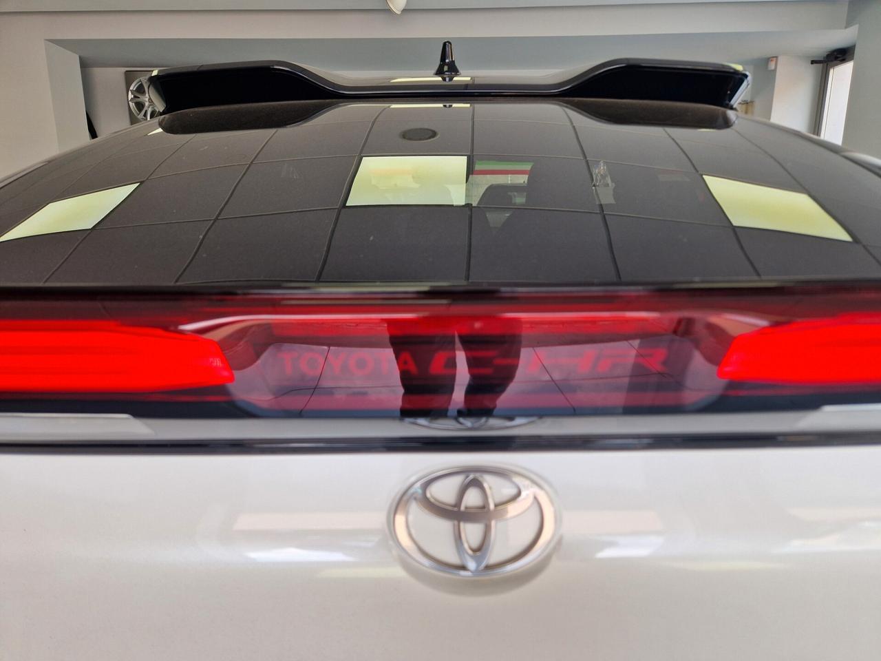 Toyota C-HR 1.8 HV Lounge