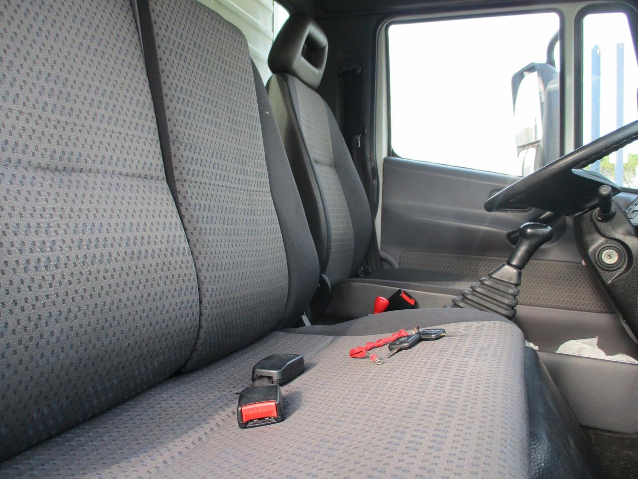 Nissan Cabstar ATLEON 35-15 3000 150CV FURGONE LEGA 4.40PATENTE B