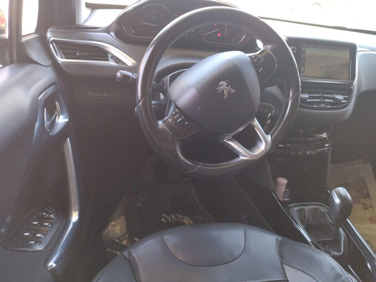 PEUGEOT 2008 BlueHDi 100 Allure NAV/SENS.