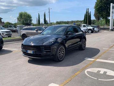PORSCHE Macan 2.0