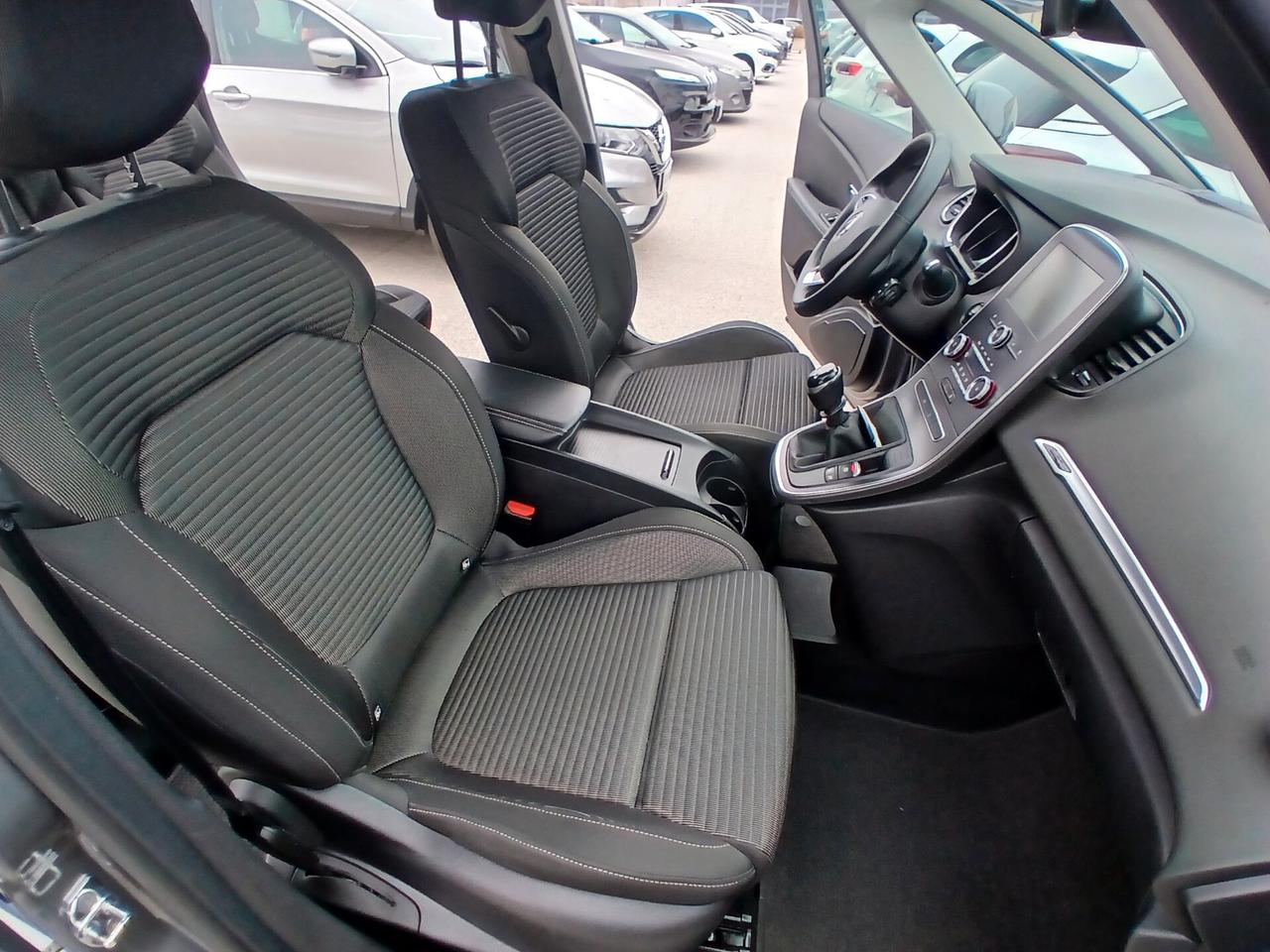 RENAULT GRAND SCENIC 7 POSTI DCI 120CV 2020