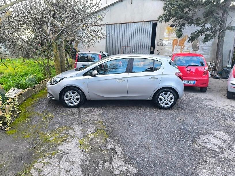 Opel Corsa 1.2 5 porte n-Joy