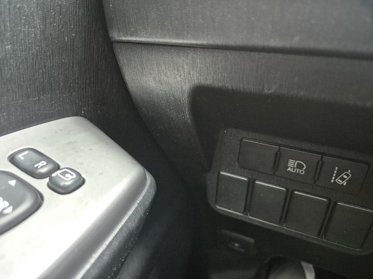 Toyota Prius+ 1.8 Active