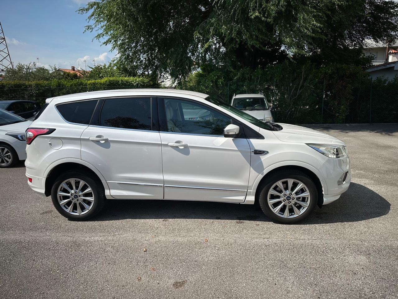 Ford Kuga 2.0 TDCi 150 CV S&S 4WD A/T Vignale