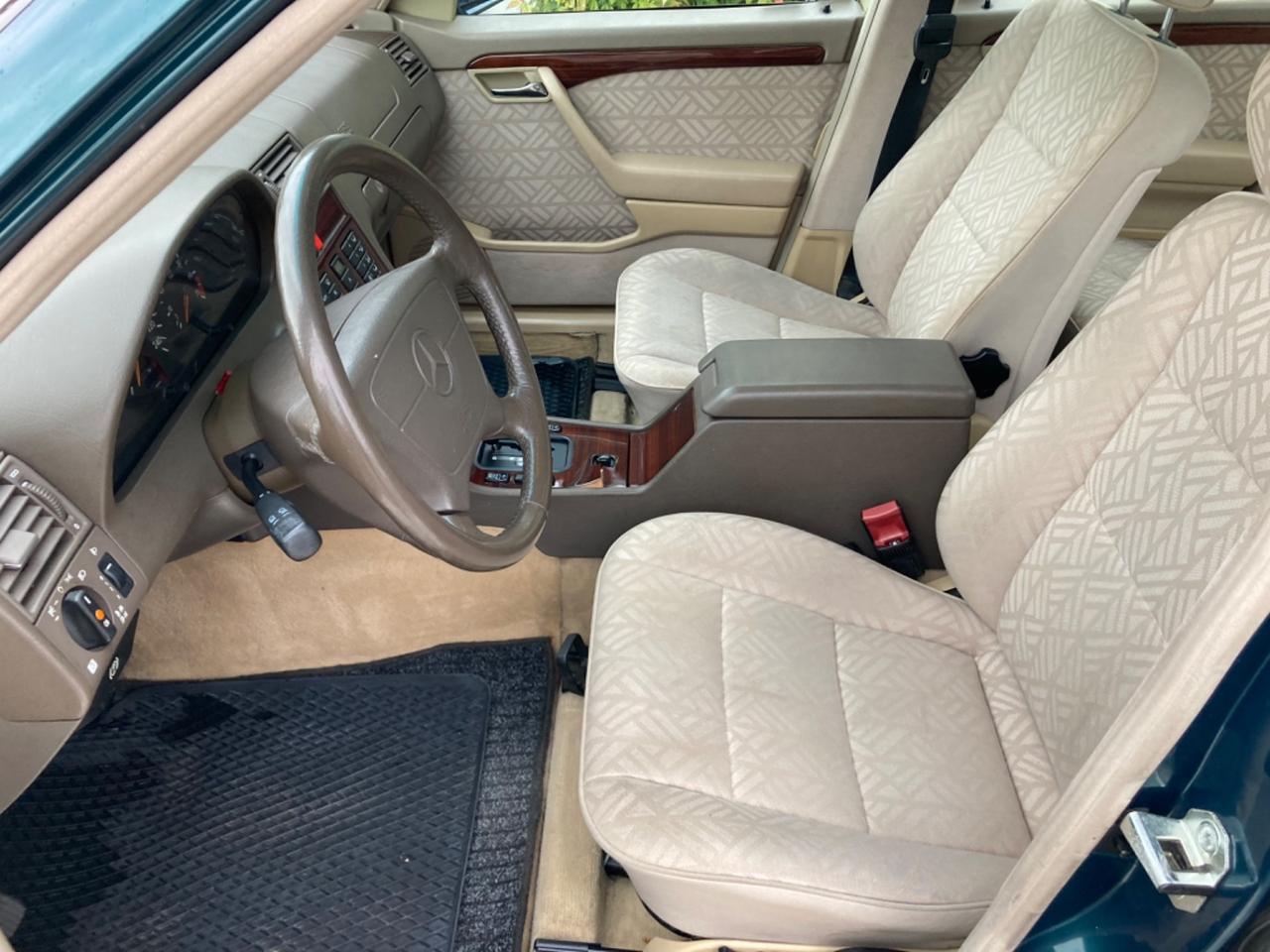 MERCEDES C200 BERLINA BENZINA (DA VETRINA)