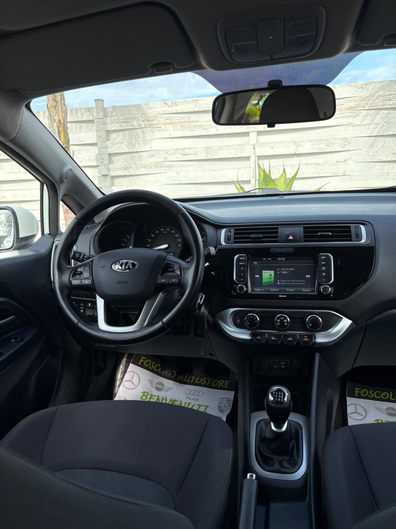 Kia Rio 1.1 diesel 5p. Navigazione