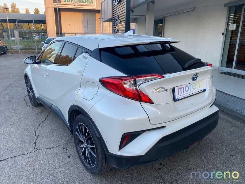 Toyota C-HR 1.8H Lounge E-CVT 2WD