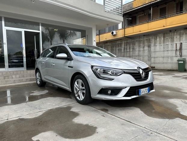 Renault Megane Mgane Sporter TCe 115 CV FAP Busin