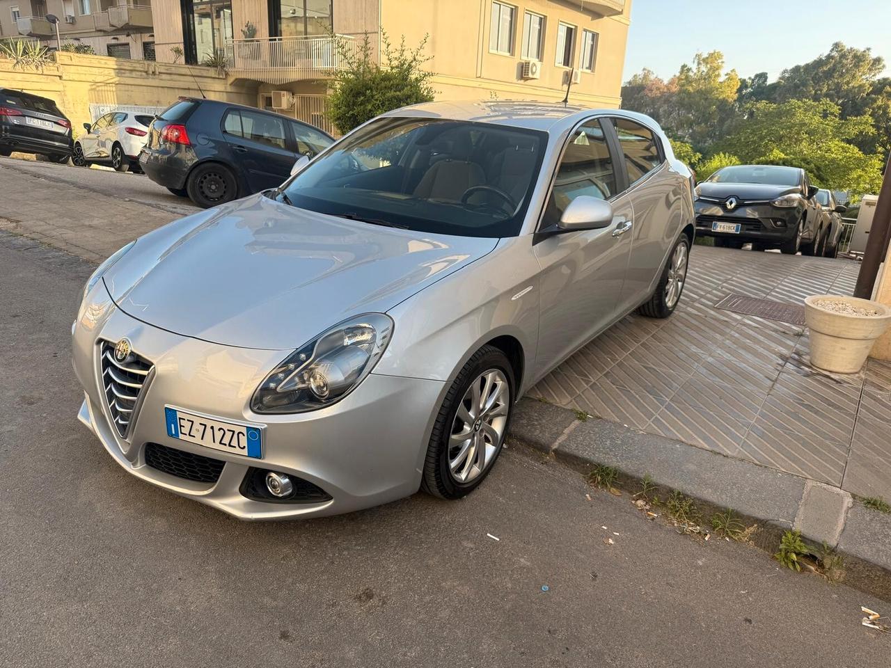 Alfa Romeo Giulietta 1.6 JTDm-2 105 CV Exclusive