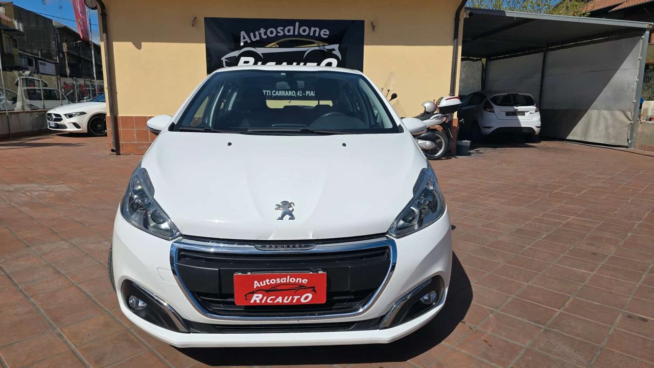 Peugeot 208 BlueHDi 75 5 porte allure