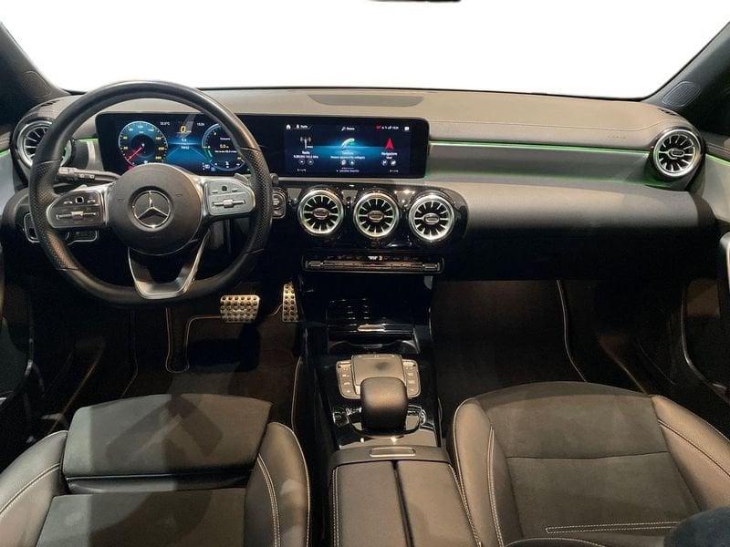 Mercedes-Benz Classe A A 180 d Premium Night edition Plus auto