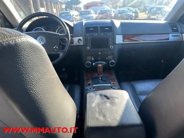 VOLKSWAGEN Touareg 2.5 R5 TDI AUTOMATIK N1 4 POSTI. NAVIG !!!!