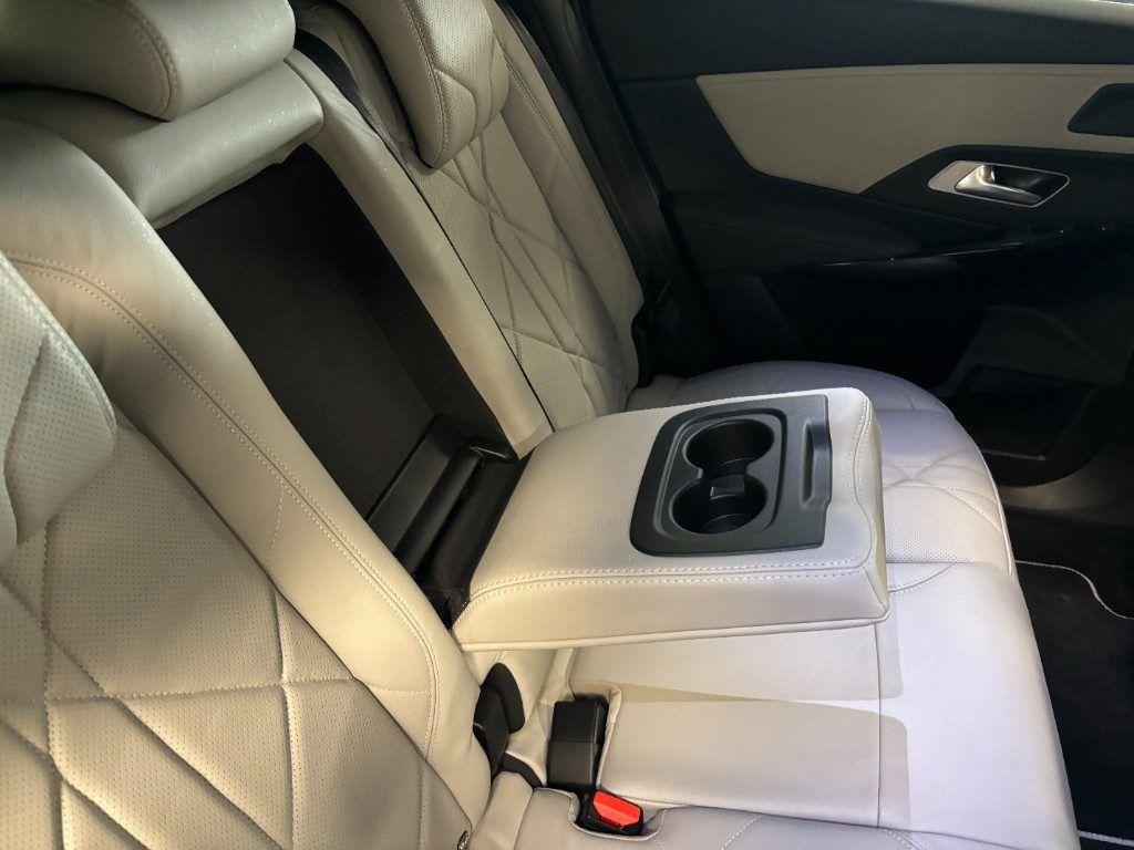 DS DS7 Esprit de Voyage StraFull Automatico 1.5 BlueHDi