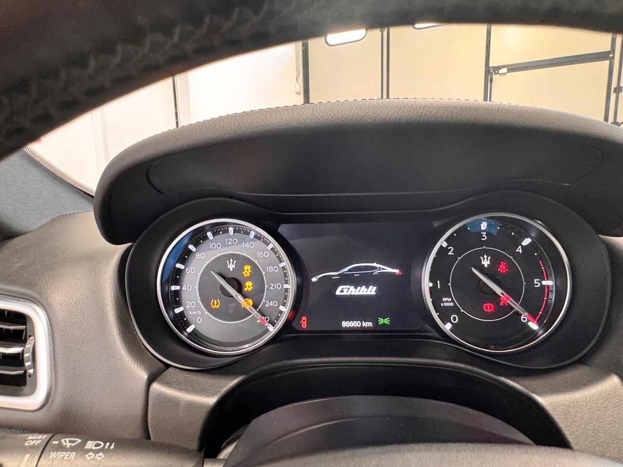 Maserati Ghibli V6 Diesel 275 CV Gransport
