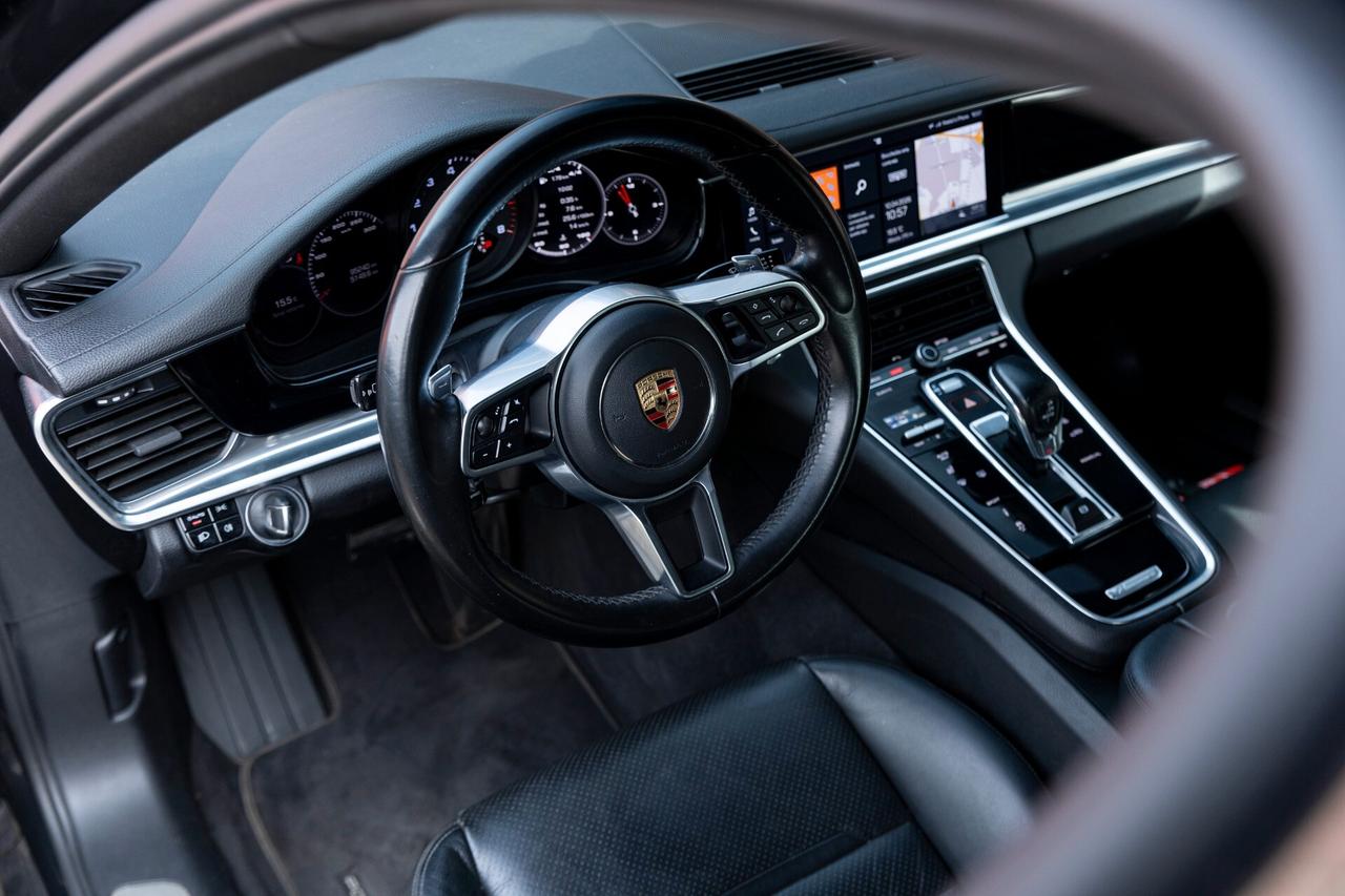 Porsche Panamera 2.9 4