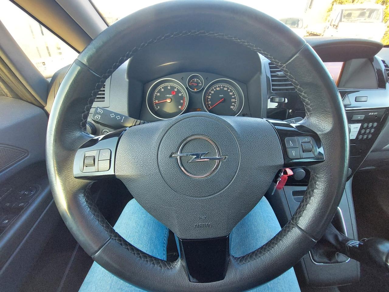 Opel Zafira 1.6 Benzina Cosmo 115cv 7 posti Garanzia 12 mesi