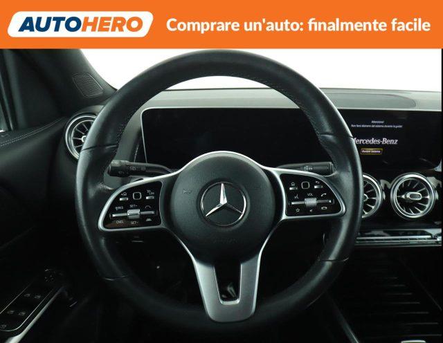 MERCEDES-BENZ GLB 200 d Automatic Business