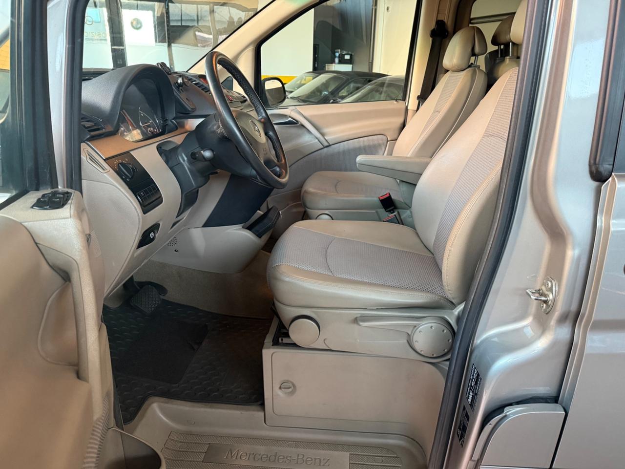 Mercedes-benz Viano 3.0 v6 7 posti unico proprietario