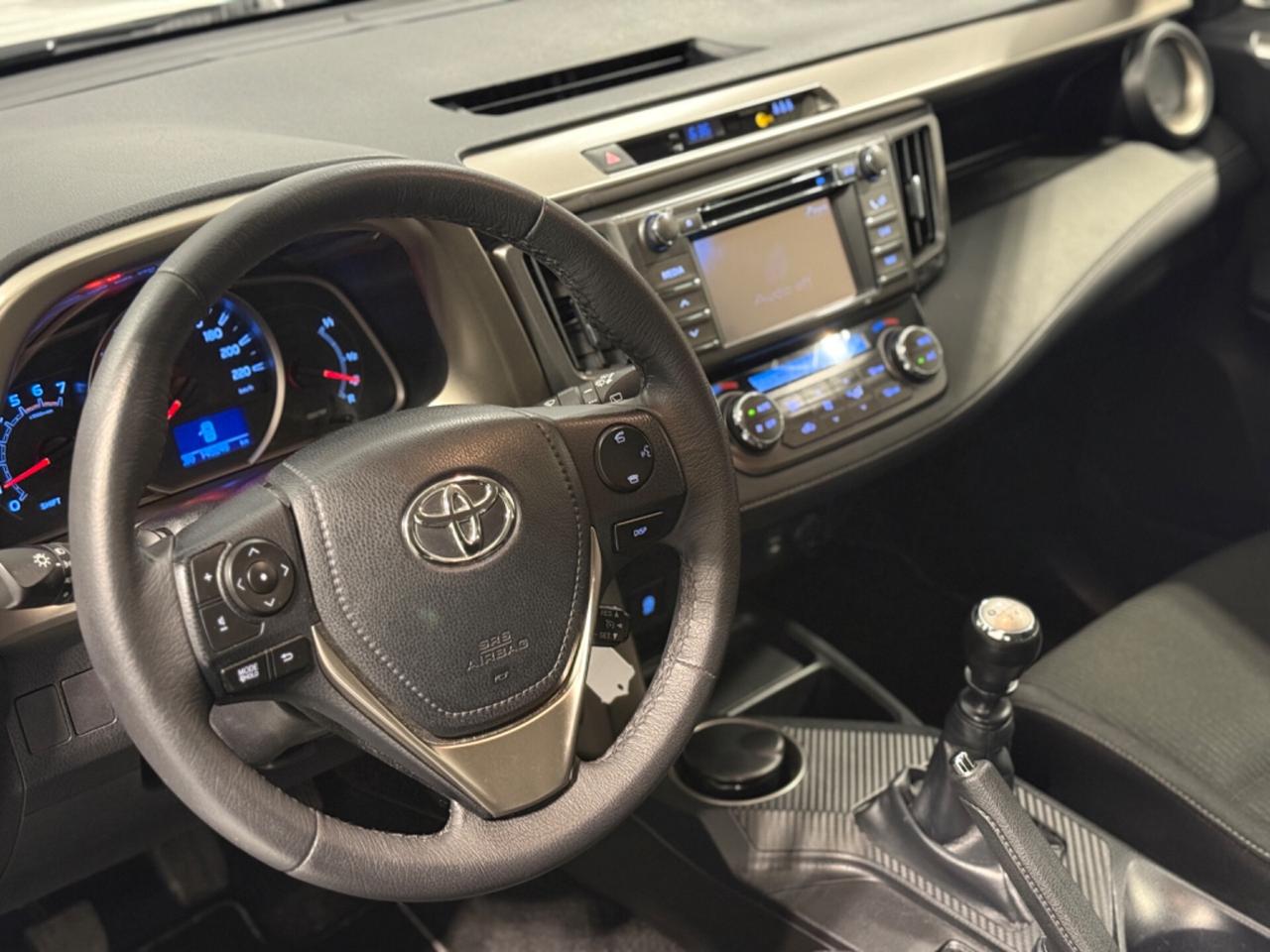 Toyota RAV 4 RAV4 2.0 D-4D Active