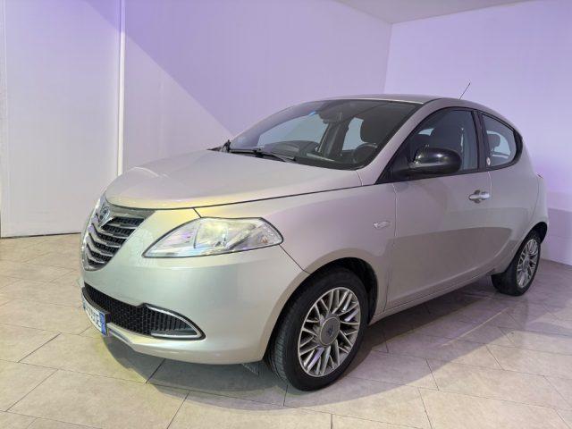 LANCIA Ypsilon 1.2 69 CV 5 porte GPL Ecochic Gold