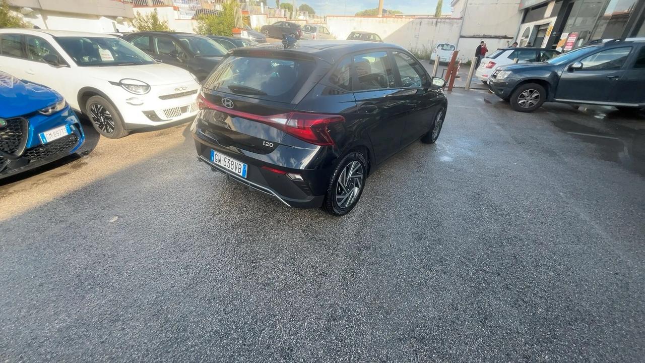 Hyundai i20 1.2 MPI MT Connectline