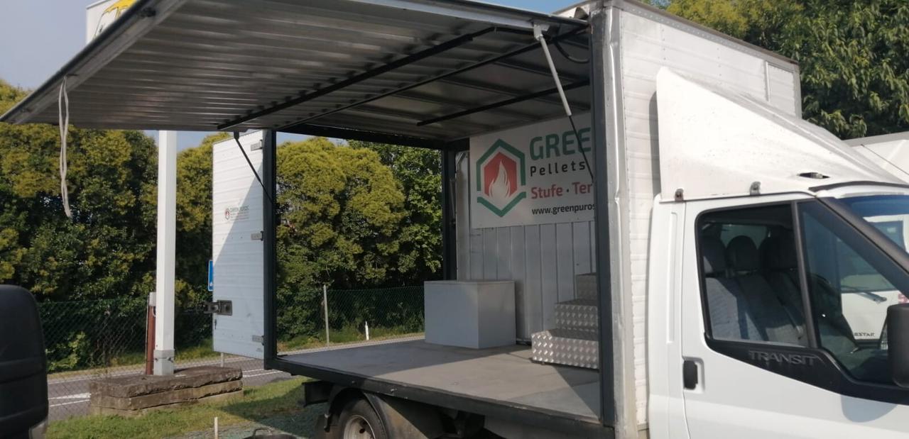 Ford Transit 350 L CAB