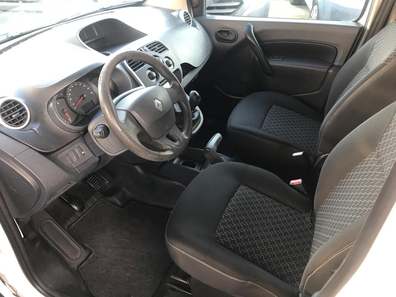 Renault Kangoo 1.5 DCI 75 CV