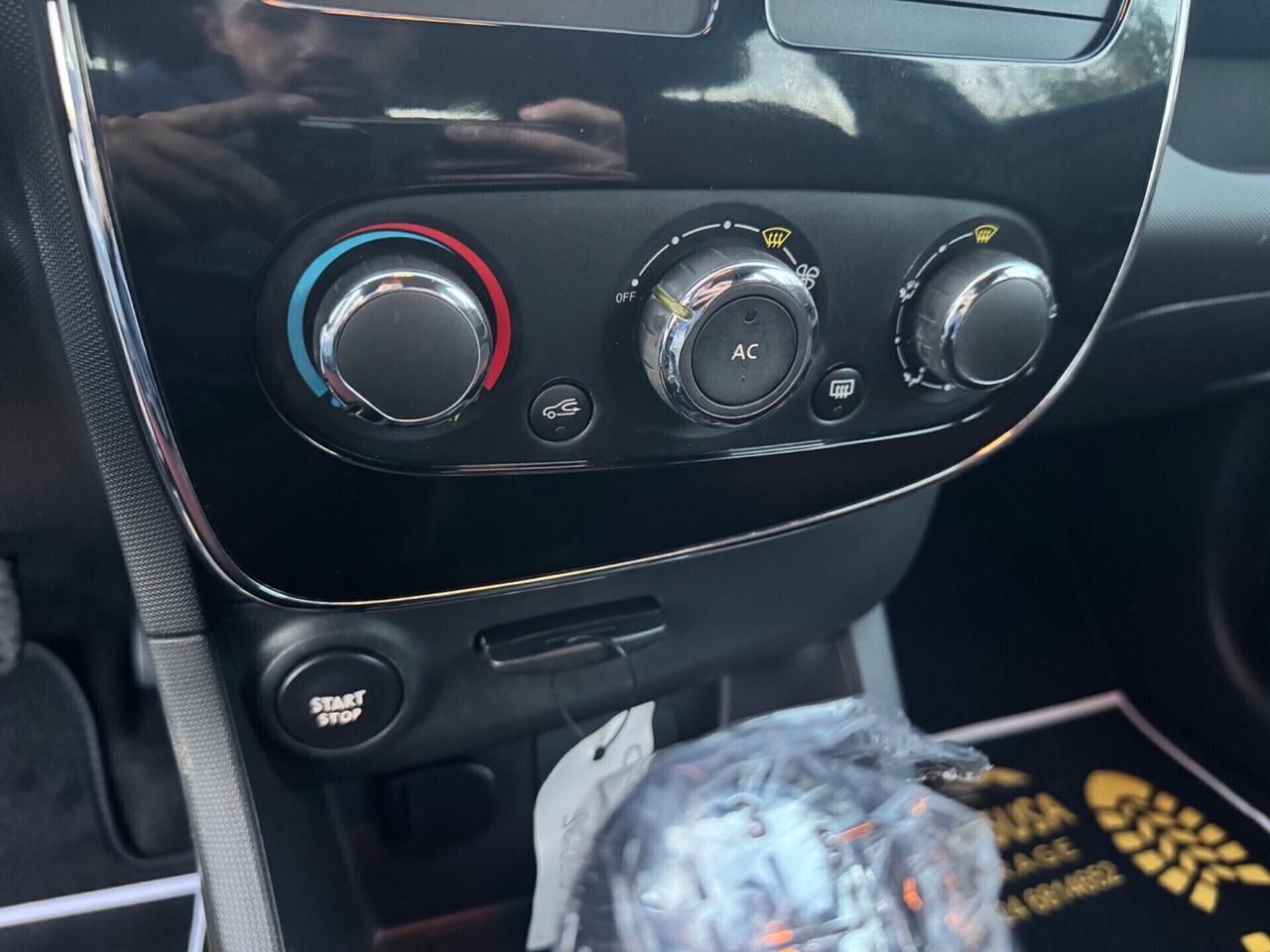 Renault Clio 1.5 dCi 8V 75CV 5 porte Wave