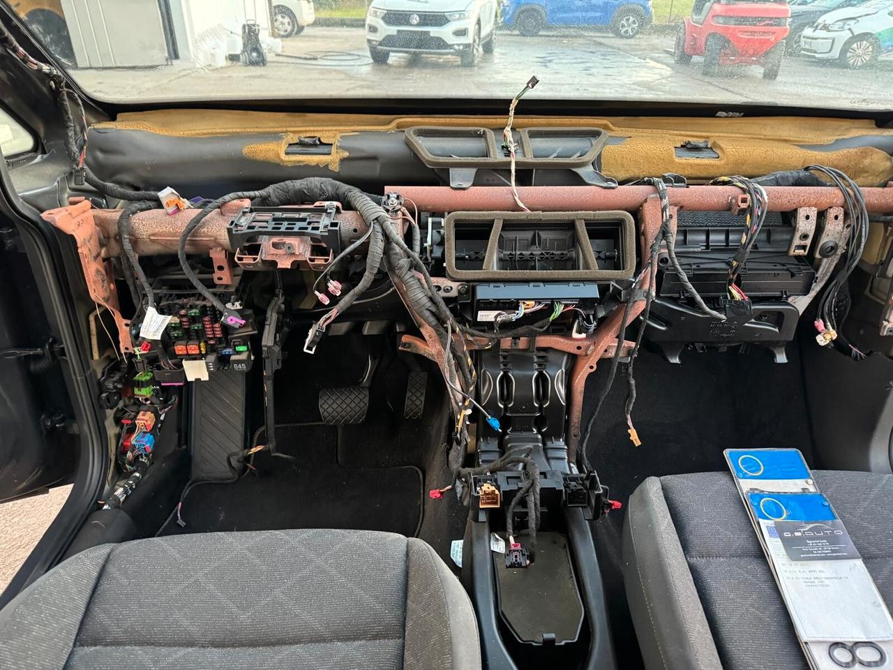 Volkswagen Golf 1.0 etsi evo 110cv dsg FURTO PARZIALE