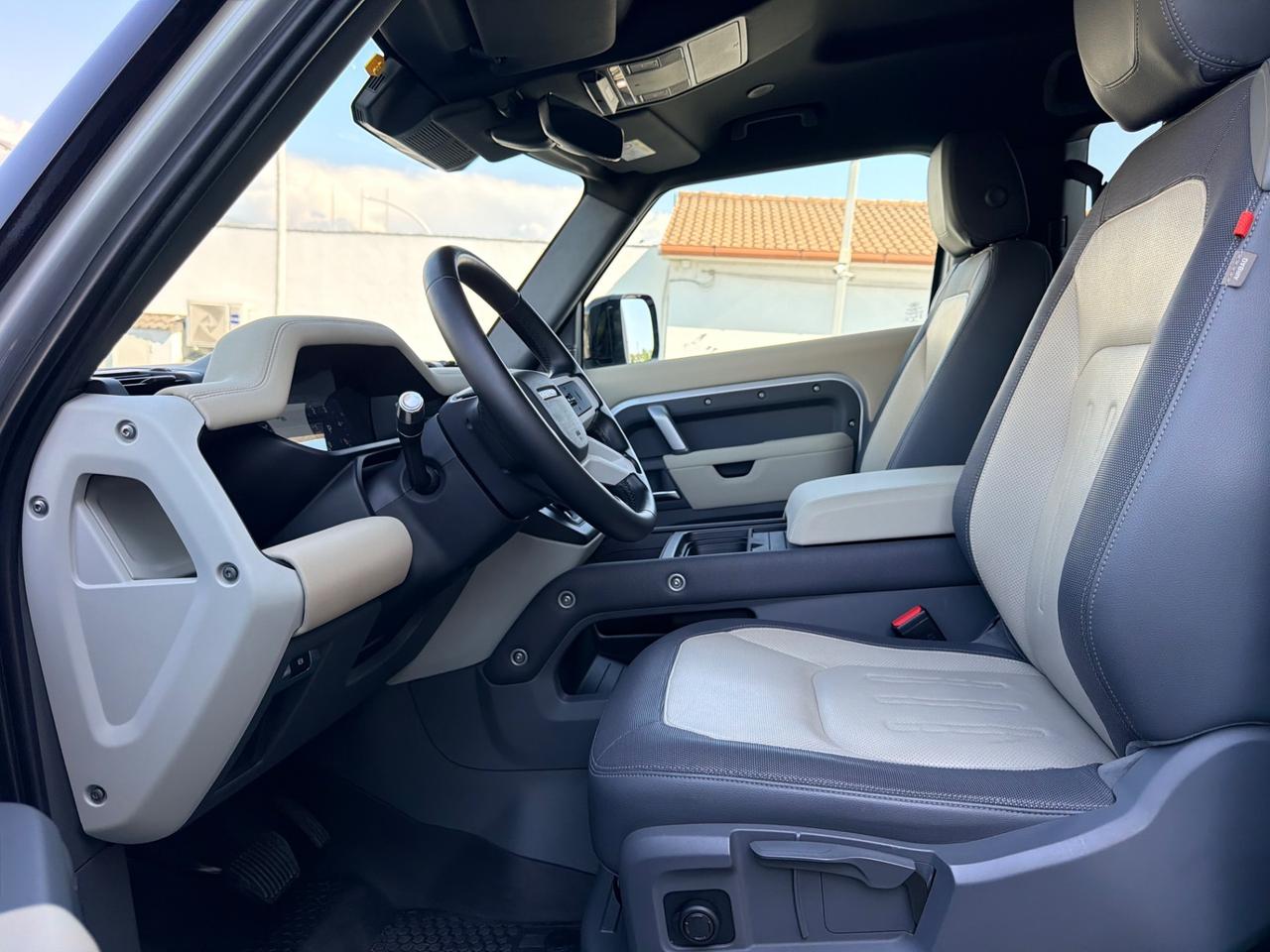 Land Rover Defender 90 3.0D I6 200 CV AWD Auto SE