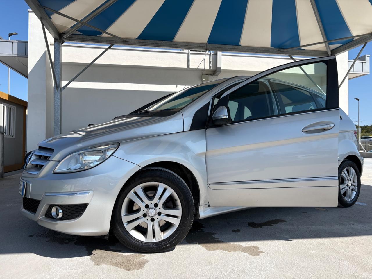Mercedes-benz B 200 CDI Premium