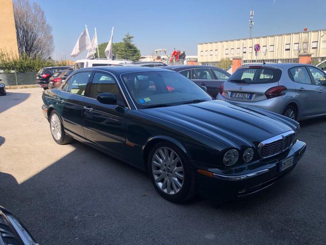 JAGUAR XJ8 3.5 V8 cat Executive