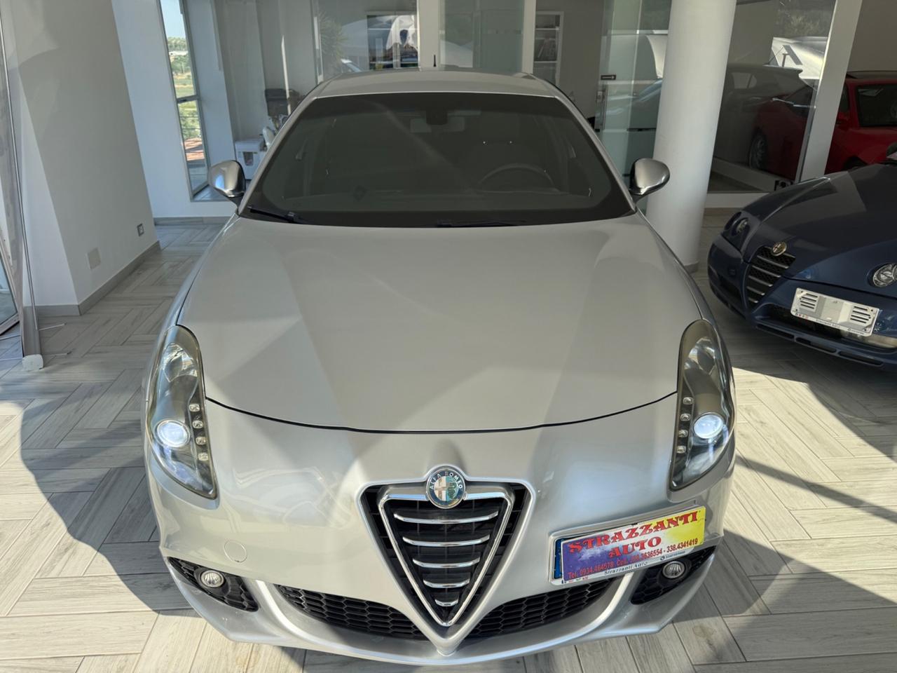 Alfa Romeo Giulietta 2.0Mjt140 CV Exclusive FULL2013
